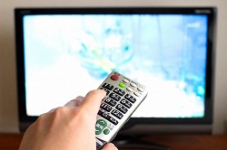 テレビやラジオでは英語が上達しない